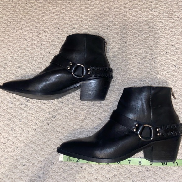 Brusque Black Leather Back Zip Ankle Boots - Picture 3 of 12